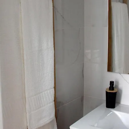 Casinha Do Ti Ferienhaus Nazaré